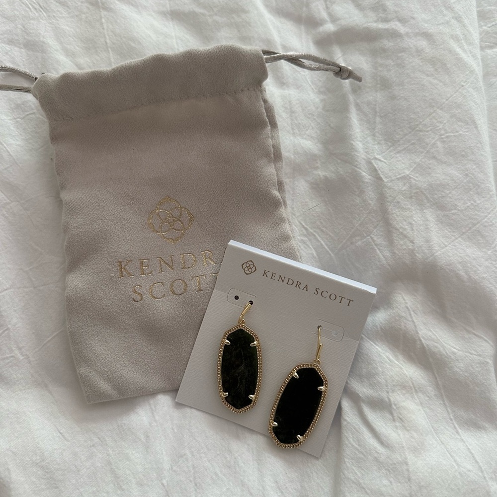 CUSTOM NWT Kendra Scott Gold Earrings with Green Mica Stone